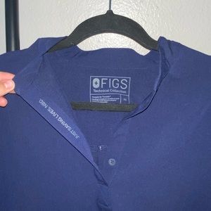figs scrub top new without tags